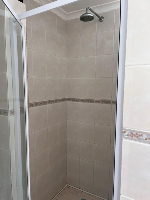 To Let 1 Bedroom Property for Rent in Glen Marine Western Cape